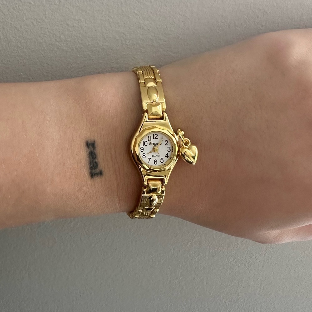 Y2K inspired watch